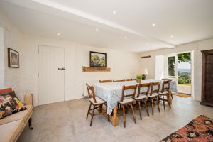 Dining Room- click for photo gallery